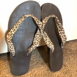 Brown Cheetah Print Memory Foam Flip Flops